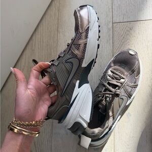 Nike Women's V2k brown & ironstone Sneakers